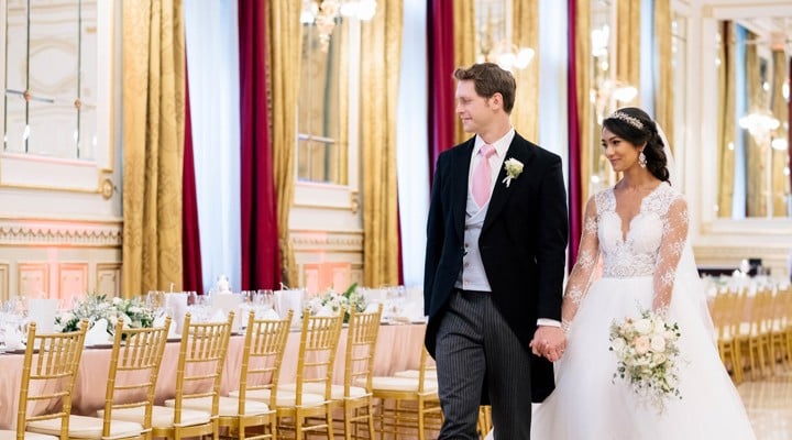 Corinthia Budapest wedding bride and groom